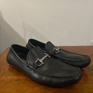 salvatore ferragamo driver loafers